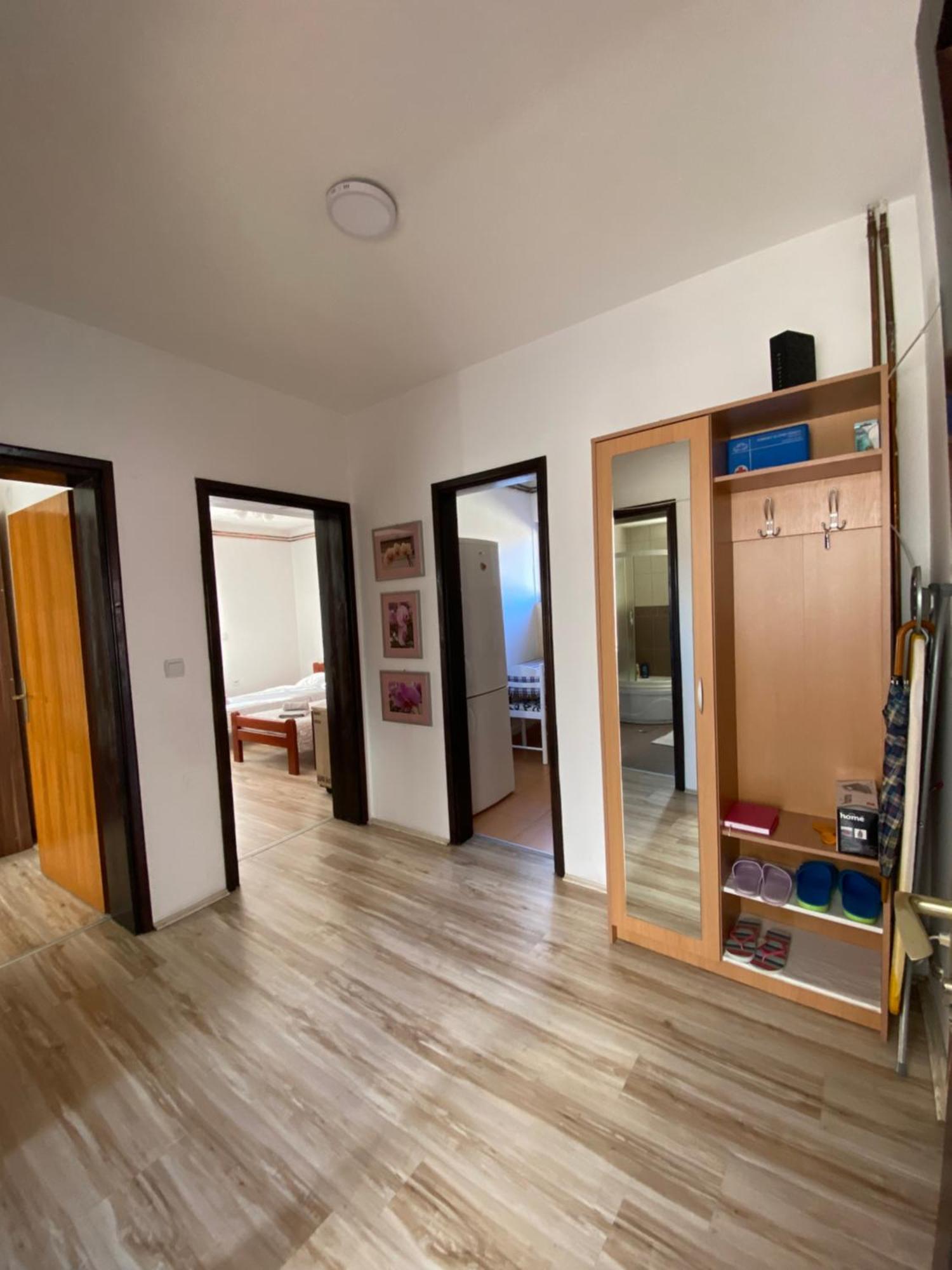 לסקובץ Apartmani Dora Leskovac מראה חיצוני תמונה